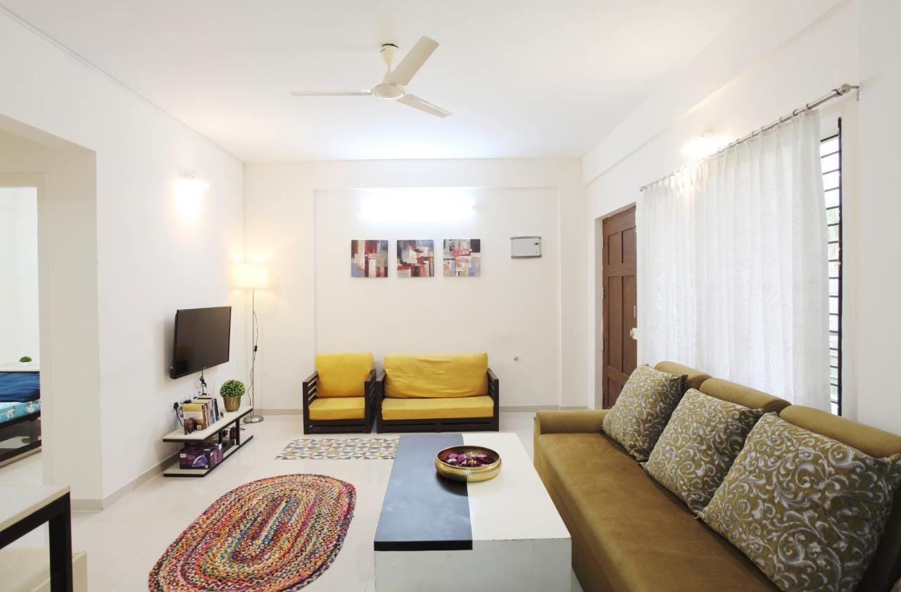 Qualtems Guest House-With Ac Options Bangalore Exteriör bild
